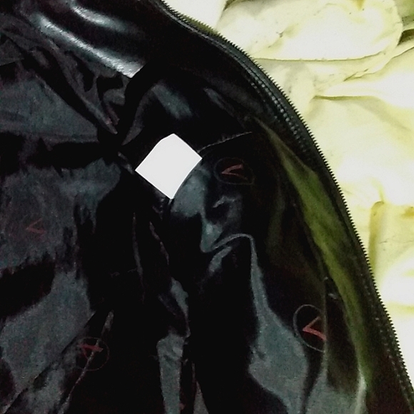 Brand new leather jacket, beautiful jacket never worn made by V high end leather - Picture 4 of 4